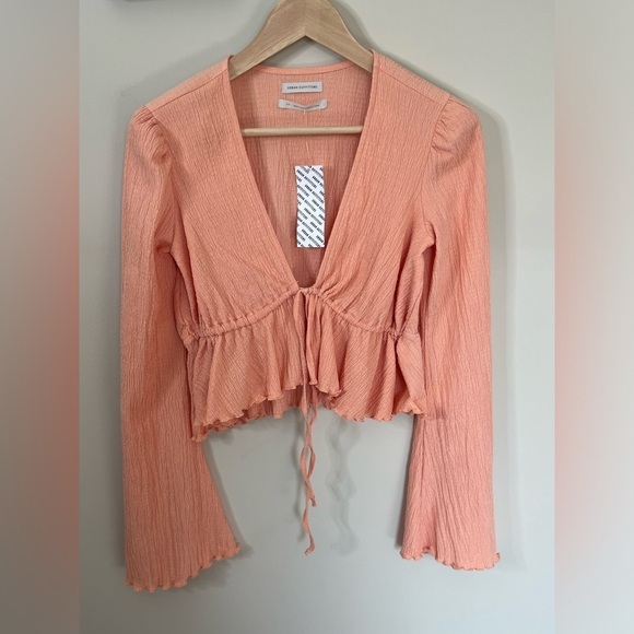 Urban Outfitters Coral Lucielle Ruffle Tie Front Flared Sleeves Size Small New - Picture 1 of 6